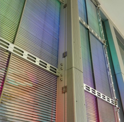 Διαφανές Video Wall υψηλής ανάλυσης με υψηλή φωτεινότητα 4500cd/m²