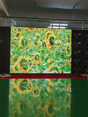 32 * 16cm Animation Μικρή οθόνη LED με Pixel ODM 640 * 480mm Cabinet