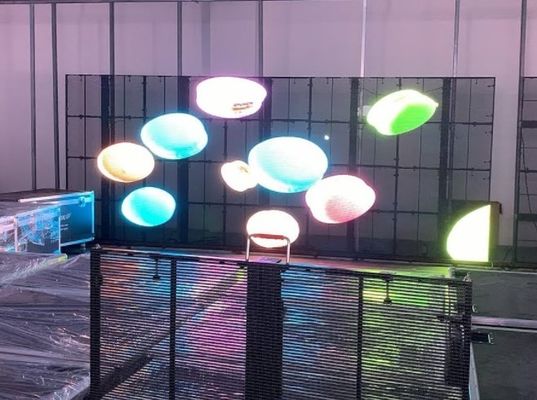1000 X 500mm Διαφανές γυαλί LED οθόνη διαφήμισης 32873 Pixels ODM FCC